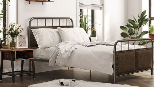 Give Your Bedroom a Clean and Minimal Style